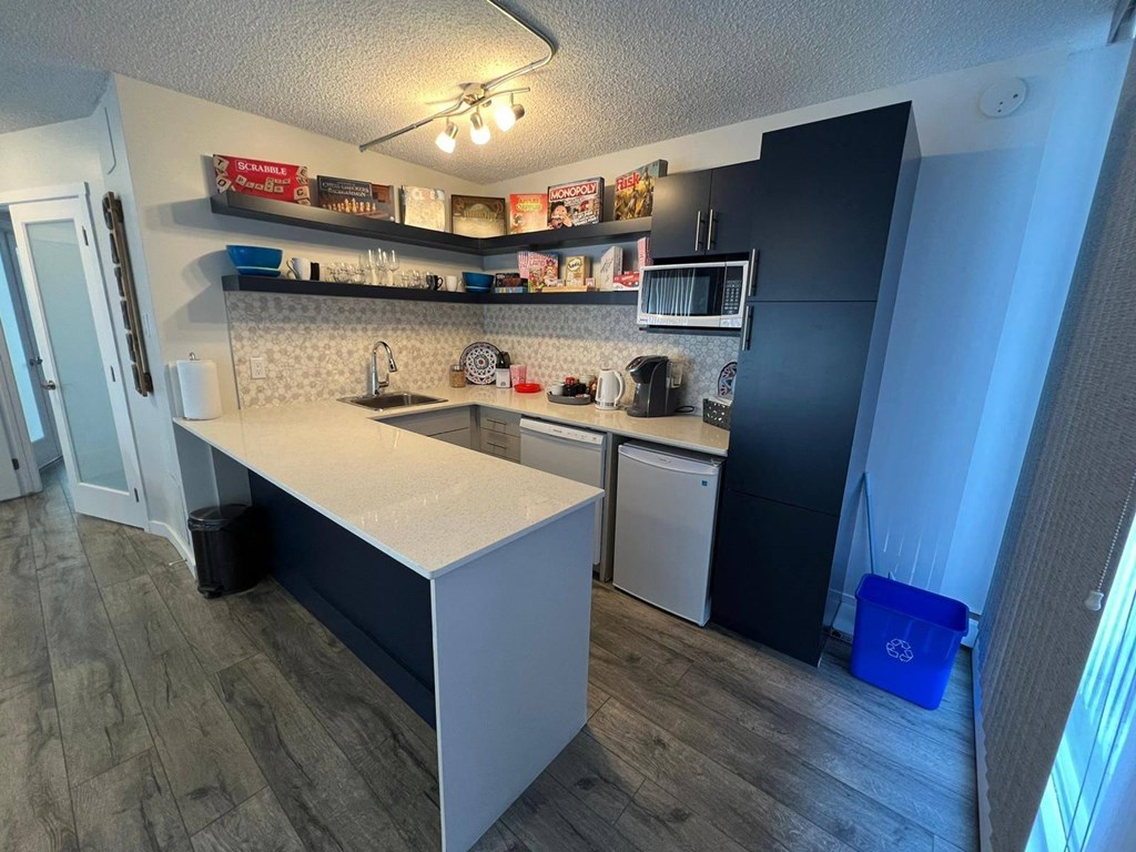 Social Room/Games Room 4