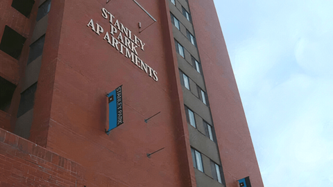 Stanley Park Place Apartments, 4637 MacLeod Trail SW, Calgary, AB