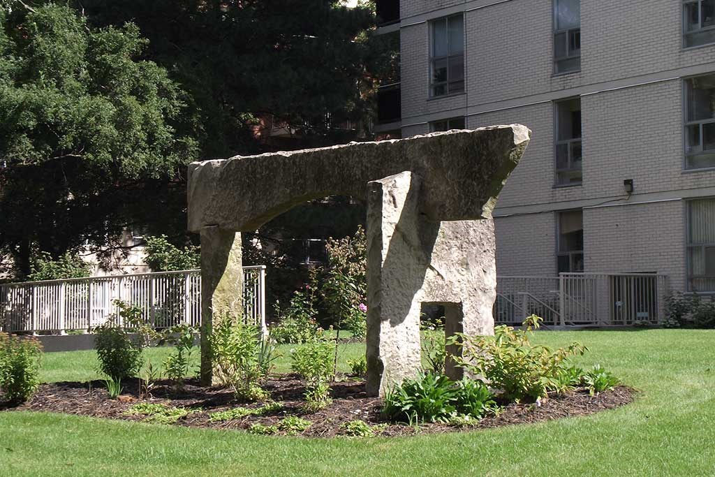 Landscaping with decor.  Thumbnail click to zoom.