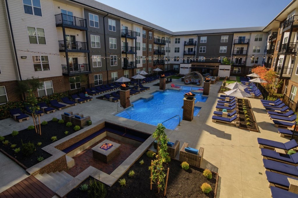 an aerial view of an apartment complex with a swimming poolat Madison Park Apartments, Ohio, 43214