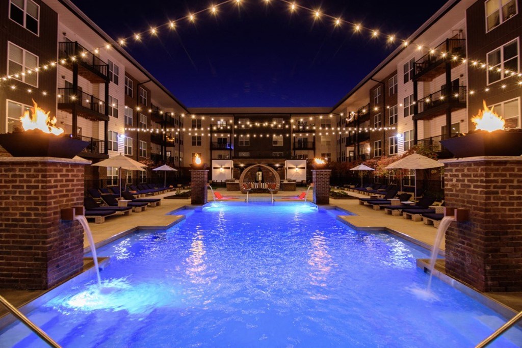 the pool at night at the sheratonaton hotel and convention center at Madison Park Apartments, Columbus, OH, 43214