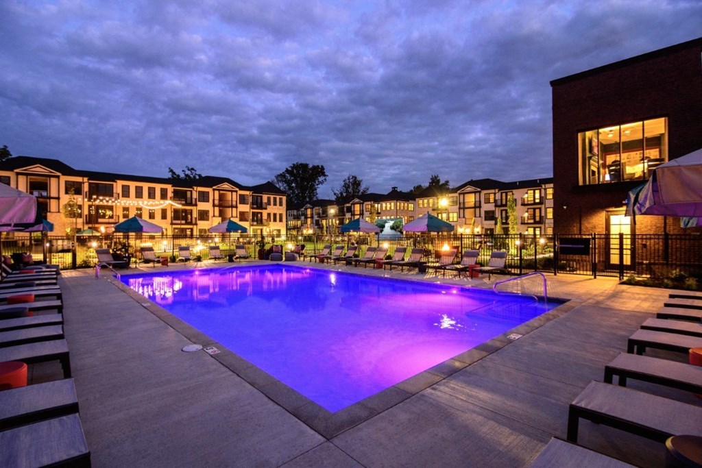 the pool at night at the sheraton and convention center at Dalton, New Albany, 43081