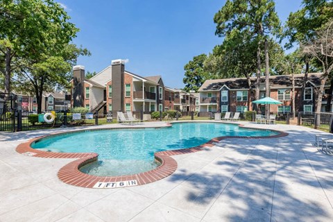 swimming pool at Tall Timbers Apartments, Houston, 77015