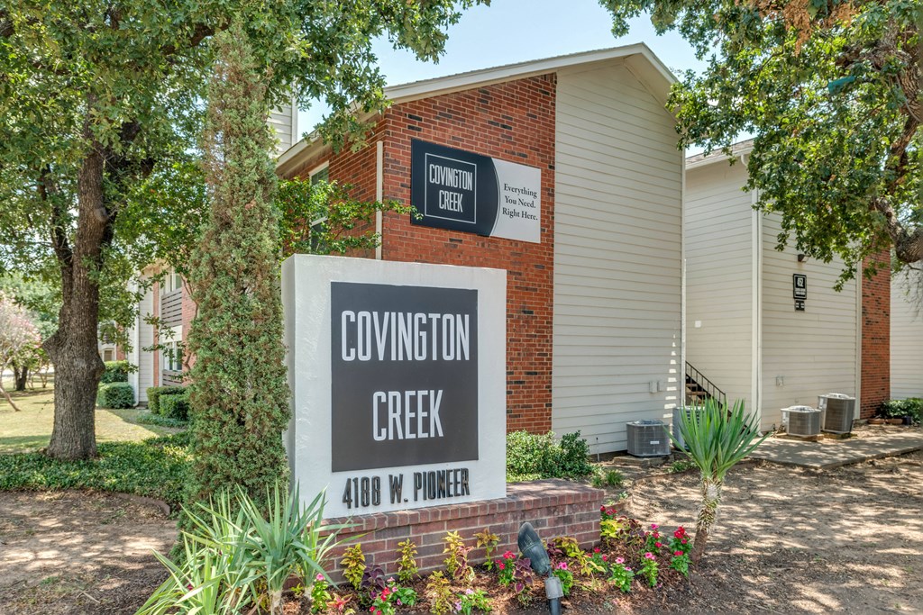 the building in which the hotel is located