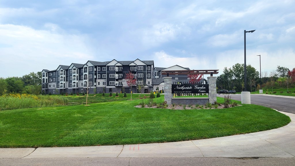 building exterior, entrance from the street
