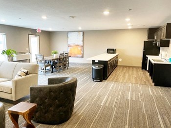 Community Room - Photo Gallery 8