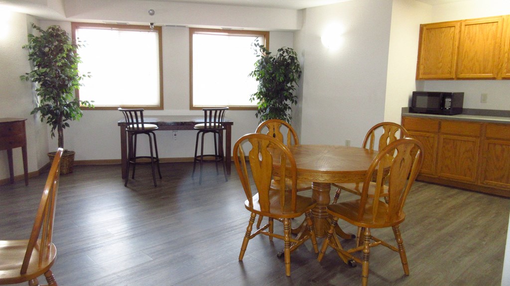 Palomino East Apartments, 12555 Pennock Avenue, Apple Valley, MN RentCafe