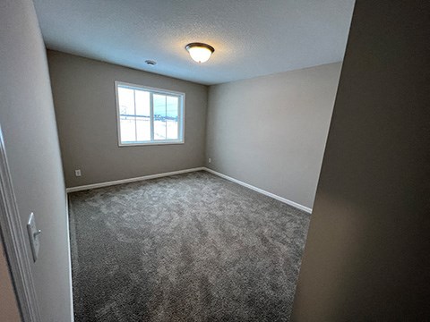 10064 32nd St NE inside 3