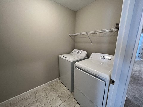 10064 32nd St NE inside 2