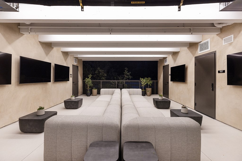 ArtLofts Media Lounge Nightview