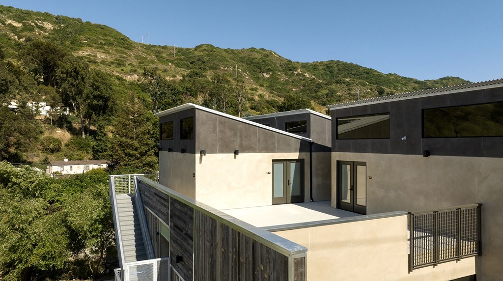 ArtLofts Upper Level Deck