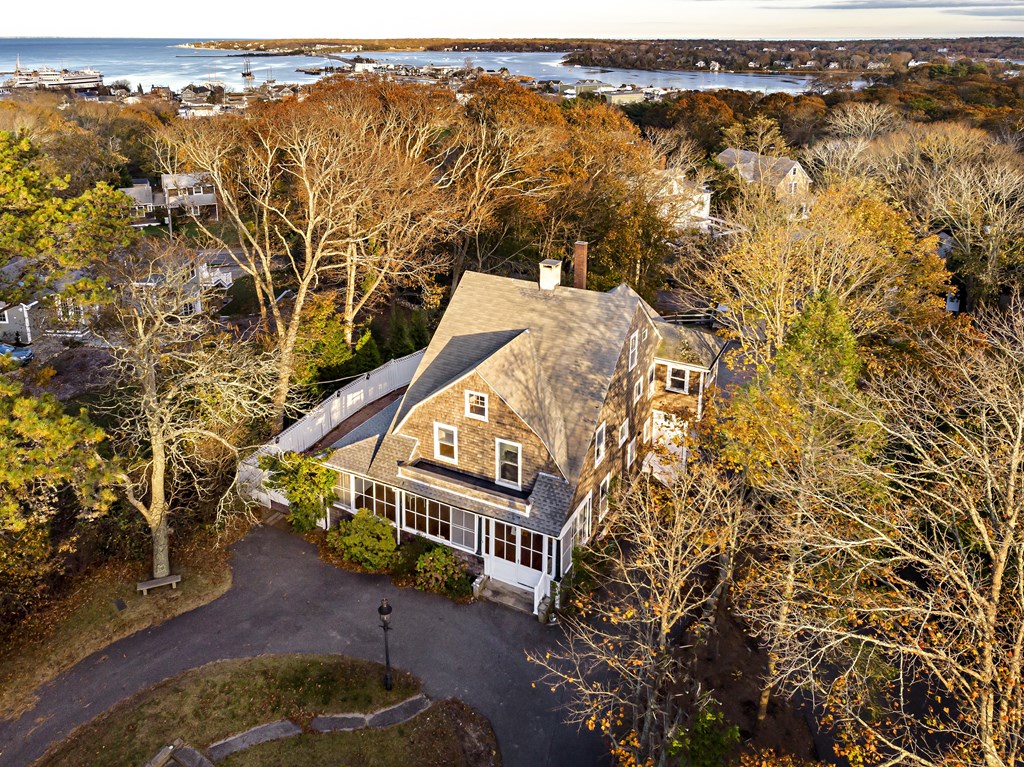 Perlman House Apartments, 20 Edgartown Rd., Tisbury, MA RentCafe