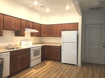 Kitchen - Photo Gallery 4