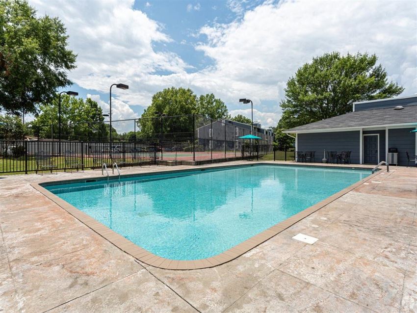 Governors House Apartments, 4611 Governors House Dr SW, Huntsville, AL