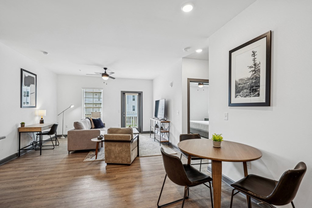 Dining Area at The Leo Myrtle Beach, Myrtle Beach, SC