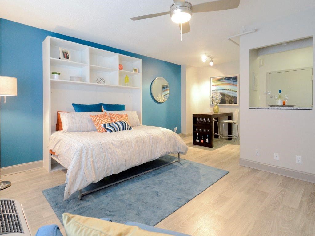 Bedroom at 500 Fifth Apartments, Nashville, Tennessee