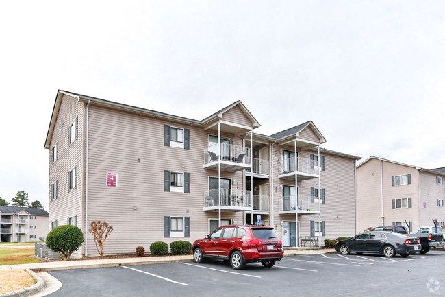 Colonial Village Apartments, 171 Donaldson Drive, Lincolnton, NC - RENTCafé
