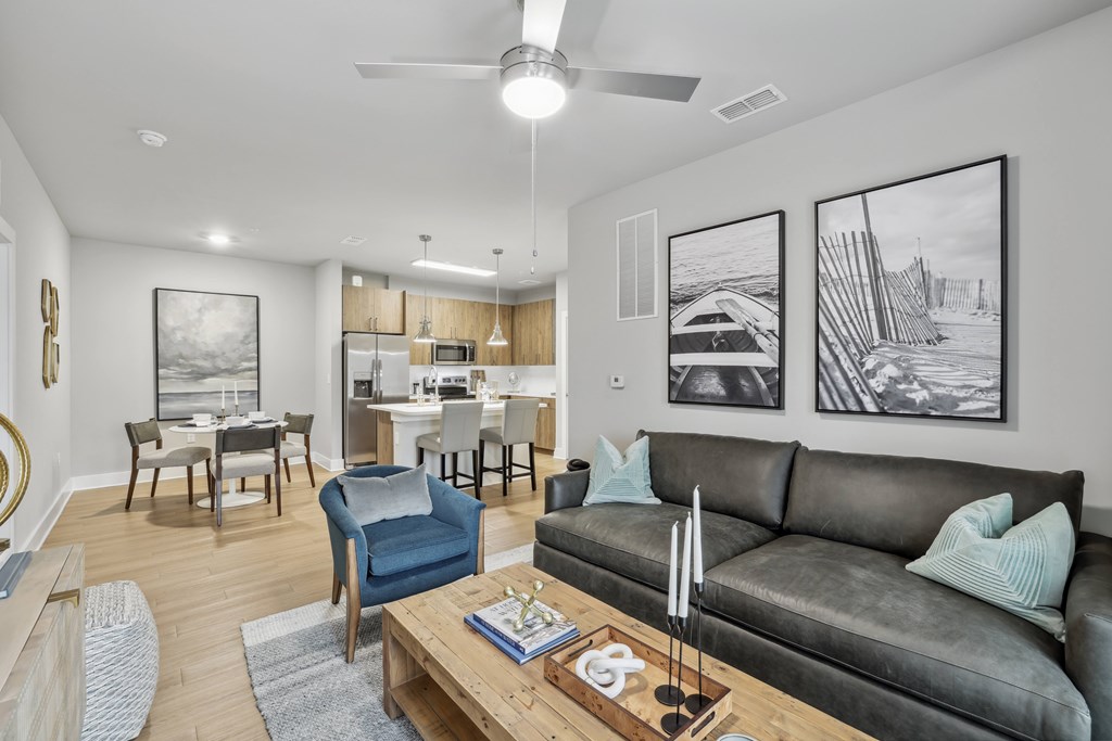 Living Area With Ceiling Fan at The Exchange at Crestview Apartments, Crestview, Florida