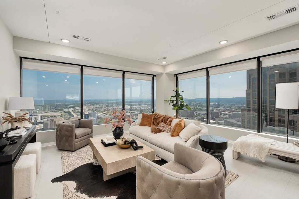 Open Plan Living Area with City View at The 600, Birmingham, AL 35203