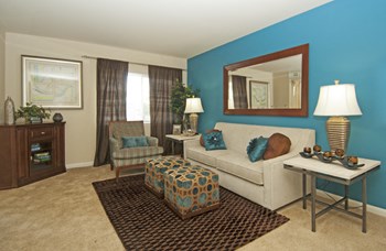 5635 Regency Park Court 1-4 Beds Apartment for Rent - Photo Gallery 2