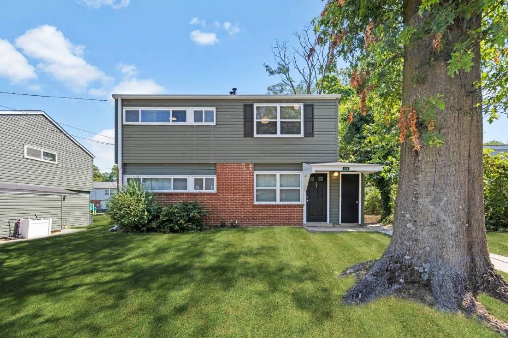 Melvin Park Exterior