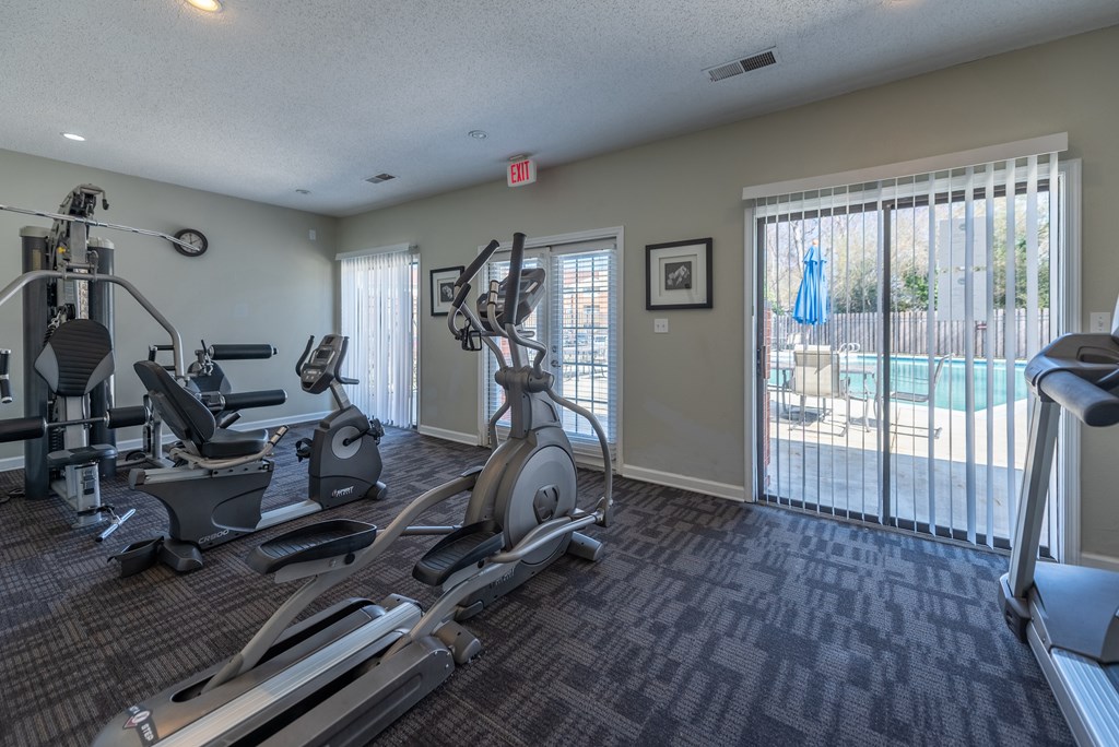 the gym at the preserve apartments