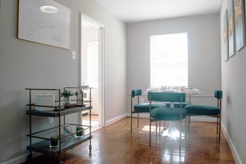 Barcroft Dining - Photo Gallery 5
