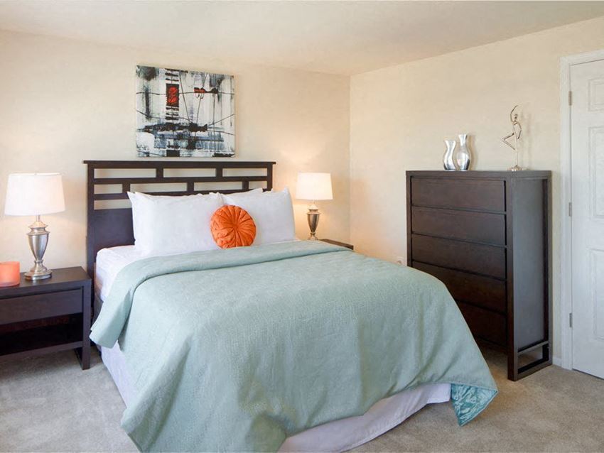 Master Bedroom - Photo Gallery