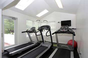 128 Chestnut Ridge Dr 1-3 Beds Apartment for Rent - Photo Gallery 4