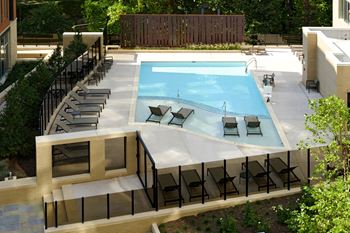 Courtyard with Pool and Grill/Picnic Area