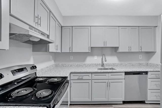 2-bedroom apartment at Residences At Paradise Creek Apartments in Portsmouth, VA