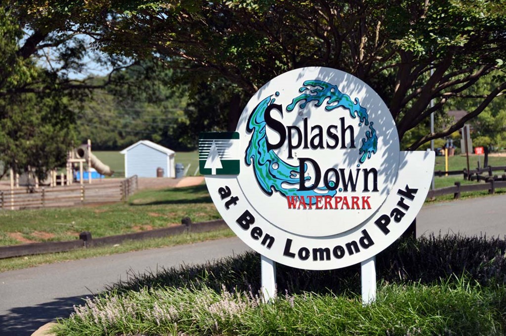 Coverstone IV Around Town 5