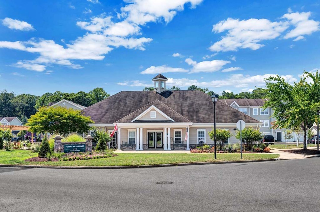 the estates at tanglewood|building exterior