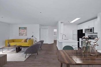 Columbia Crossing Reno Livingroom 4 - Photo Gallery 6