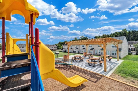 the playground at the estates apartments