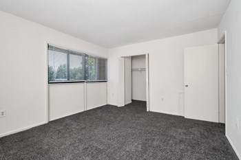6441 Livingston Road 1-3 Beds Apartment for Rent - Photo Gallery 4