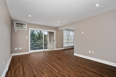 501 Prospect Blvd 2 Beds Apartment for Rent - Photo Gallery 1