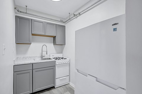 25 West Glebe Road Studio-1 Apartment for Rent