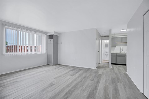 25 West Glebe Road Studio-1 Apartment for Rent