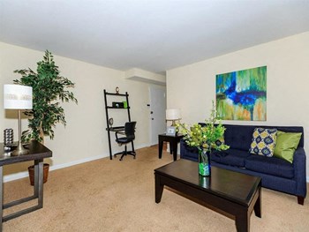Glen Rock Living Room - Photo Gallery 4