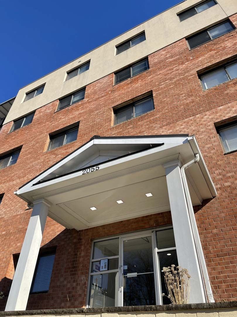 Lee Heights Façade 2