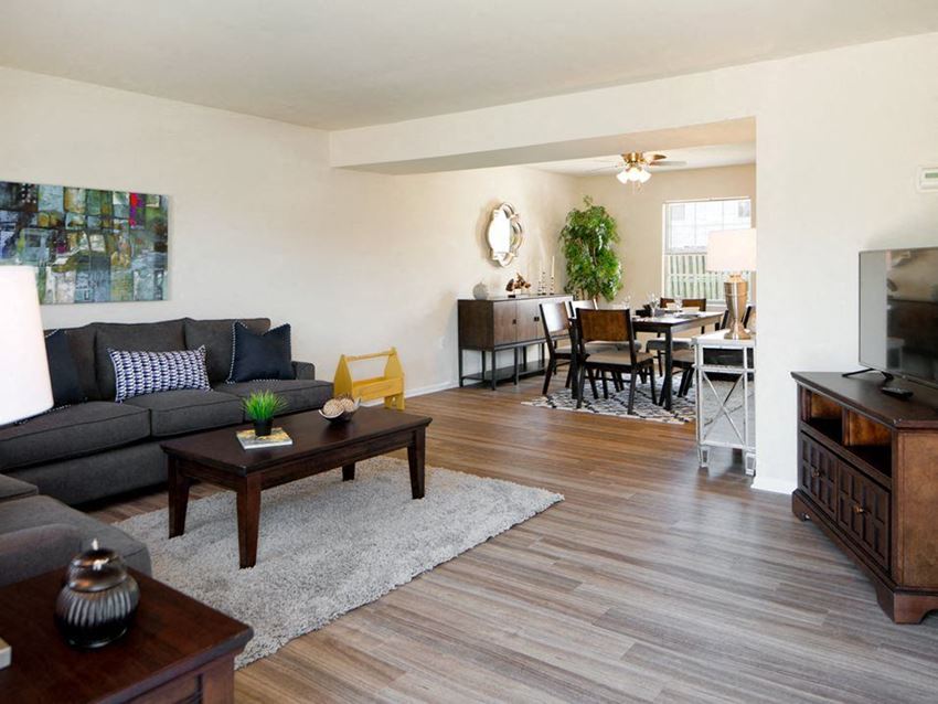 Open Concept Living Room - Photo Gallery