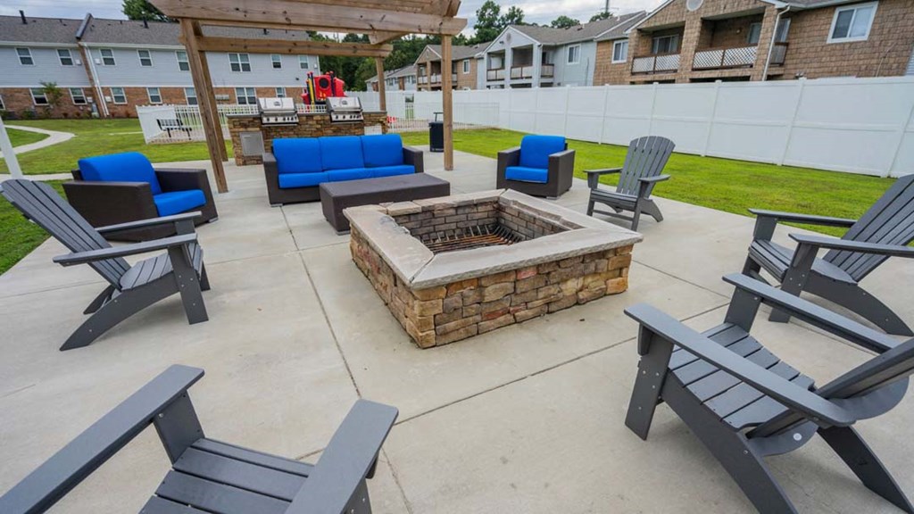Cedar Hill Firepit