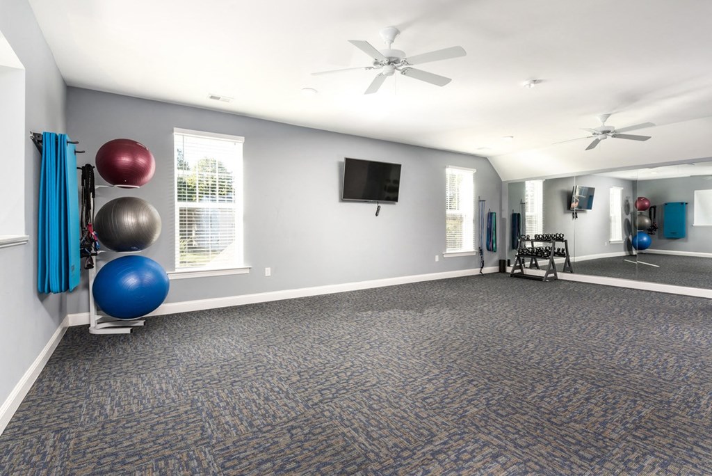 the preserve at ballantyne commons community yoga room