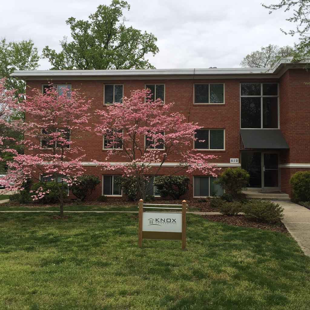 Walter Reed façade 2