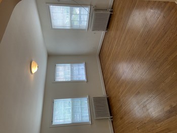 Arlington Courthouse Bedroom 2 - Photo Gallery 5