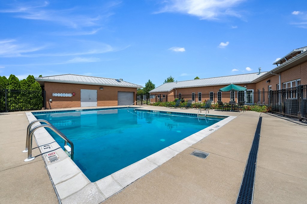 the swimming pool at at Duneland Village apartments and Townhomes in Gary, IN