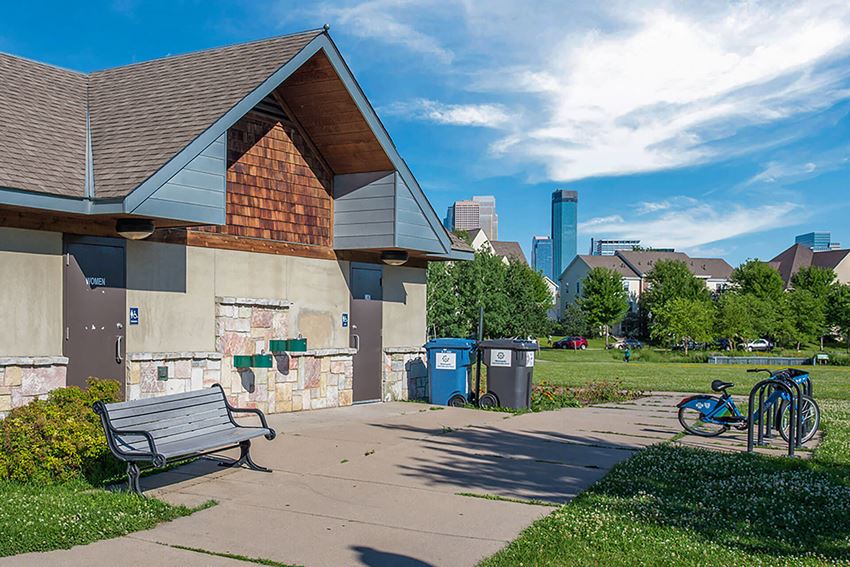 Heritage Park Apartments, 1000 Olson Memorial Hwy., Minneapolis, MN