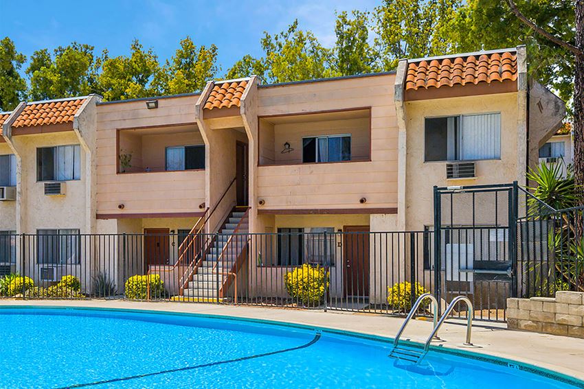 Pine View Preservation Apartments, 1101 Alturas Rd, Fallbrook, CA