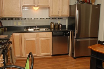 Kitchen area Kitchen area-Quimby Plaza Apartments Memphis, TN - Photo Gallery 3